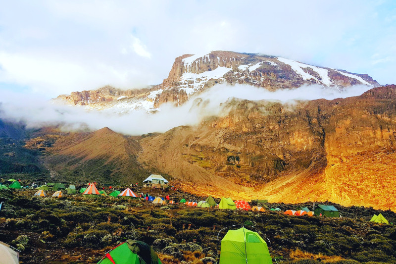 campsite-tents