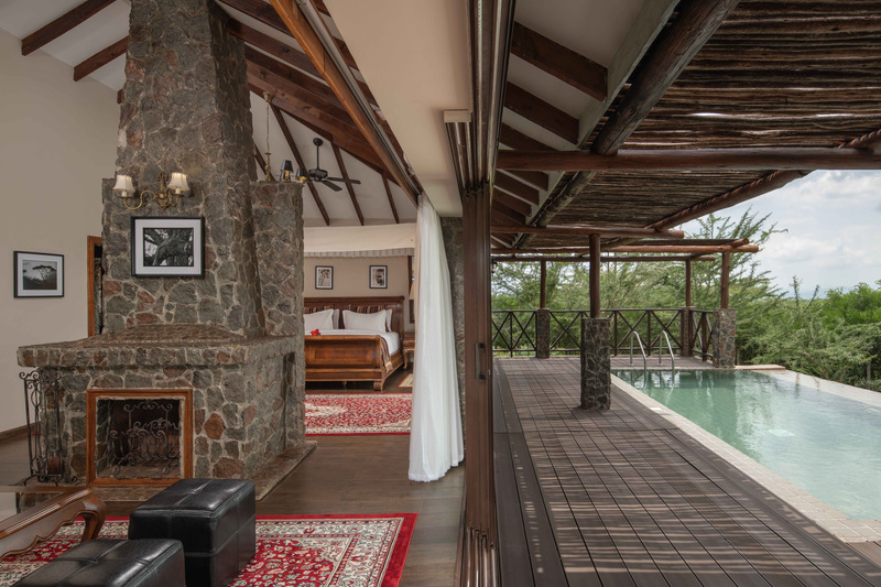 ngorongoro-oldeani-mountain-lodge-pool-room